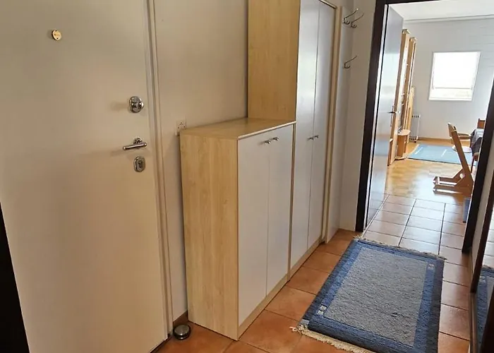 Apartma Lisjak 아파트 보베츠