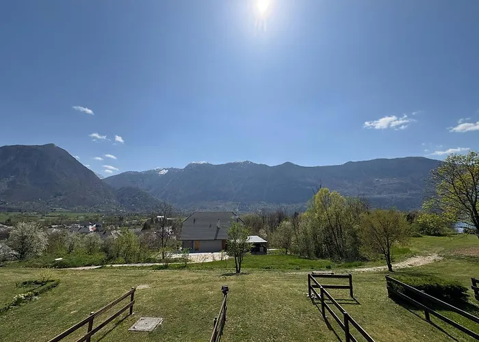 アパート Apartma Lisjak ボヴェツ