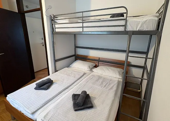 アパート Apartma Lisjak